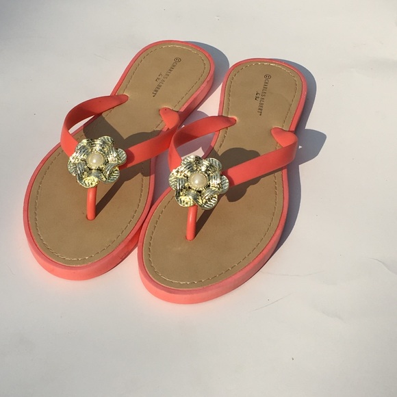Charles Albert Shoes - Charles Albert Flip Flops